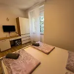 Lovorka By Eva Bed & Breakfast Omišalj